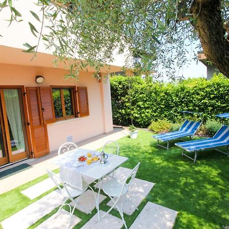 Maison Olive Дезенцано-дель-Гарда Экстерьер фото